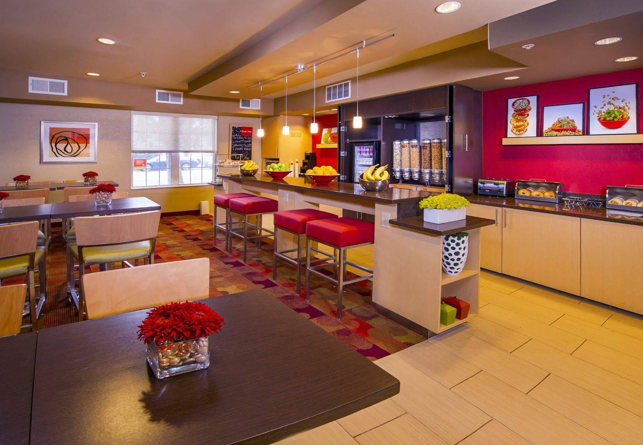 Sonesta Simply Suites Falls Church Buitenkant foto
