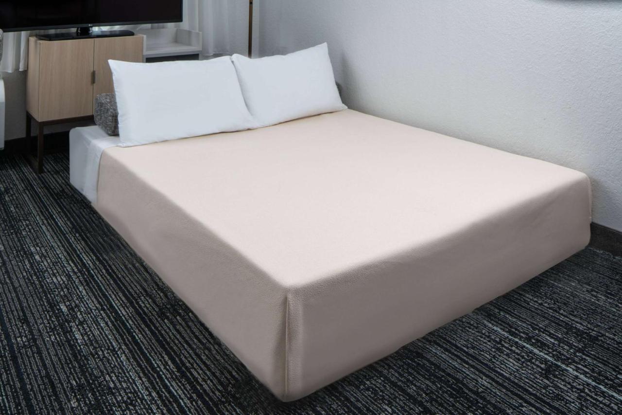 Sonesta Simply Suites Falls Church Buitenkant foto