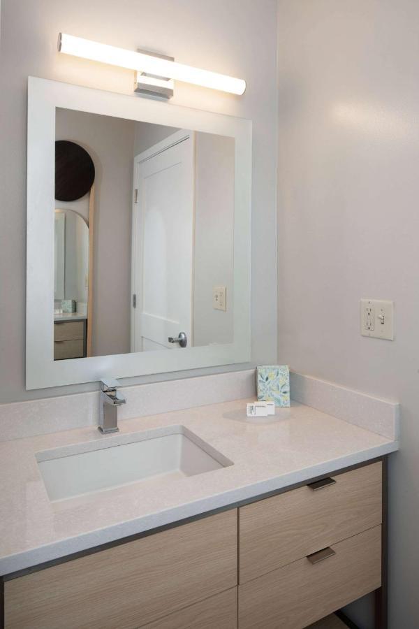 Sonesta Simply Suites Falls Church Buitenkant foto
