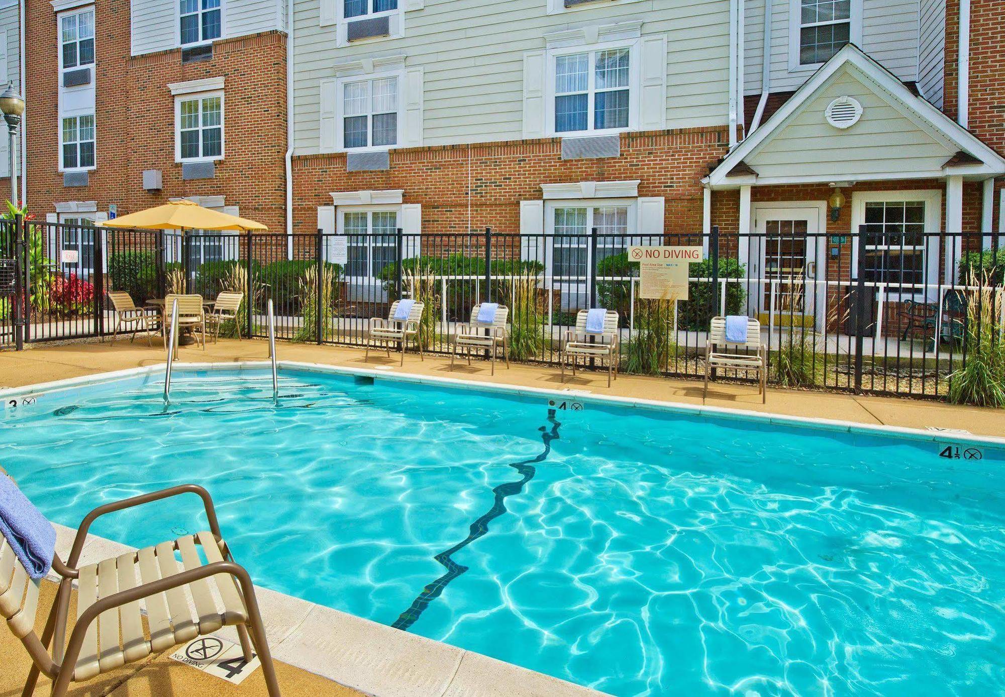 Sonesta Simply Suites Falls Church Buitenkant foto